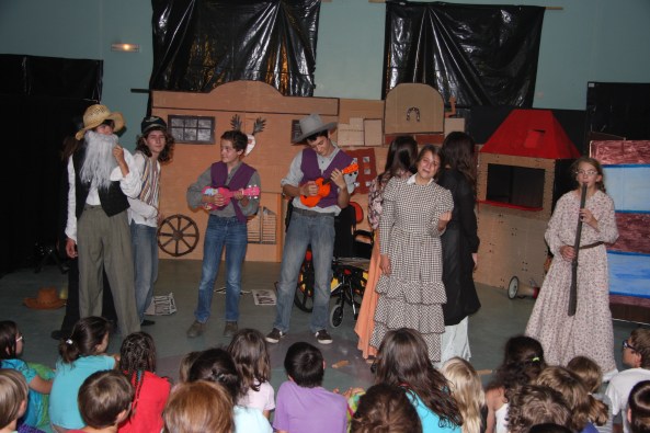 FPR-Theatre-2015-G5-6